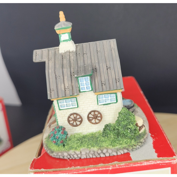 Liberty Falls All in One with Boxes 6 Houses - READ - Picture 14 of 16